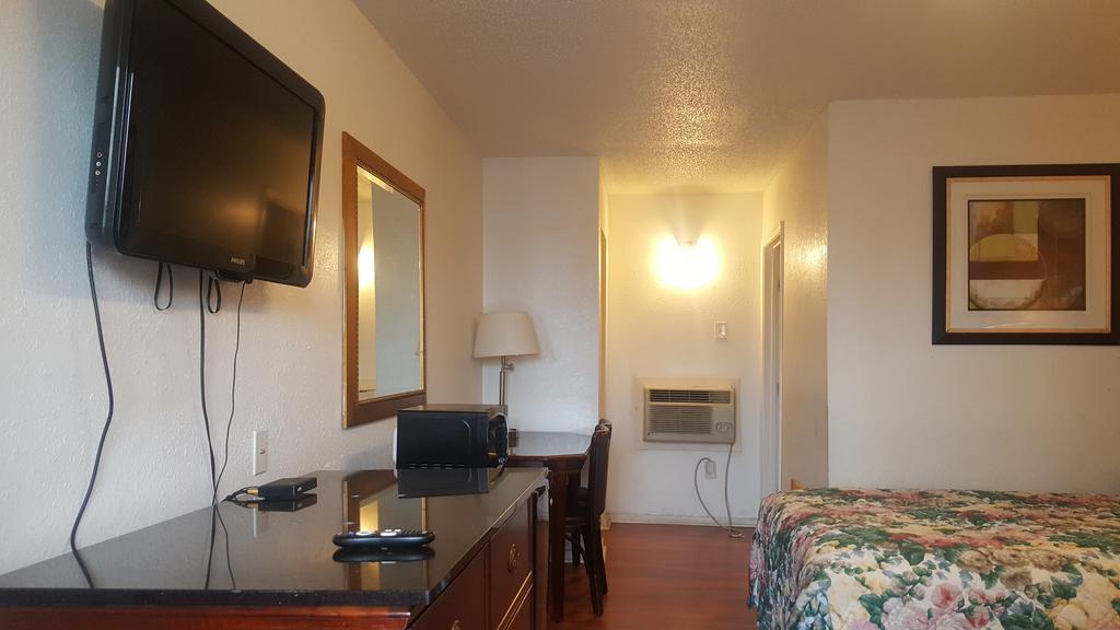 Monte Carlo Motel Nova Orleães Exterior foto