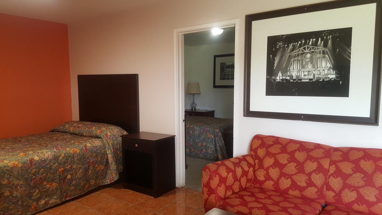Monte Carlo Motel Nova Orleães Exterior foto